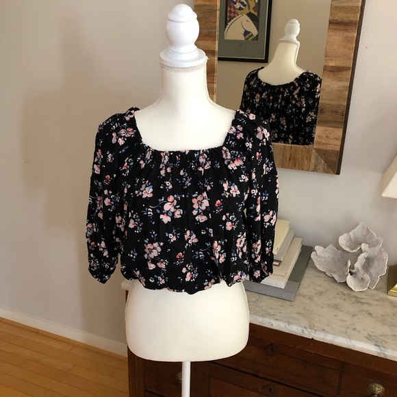 Forever 21 NWOT Floral Cropped Blouse Off the Shoulder - Picture 7 of 10